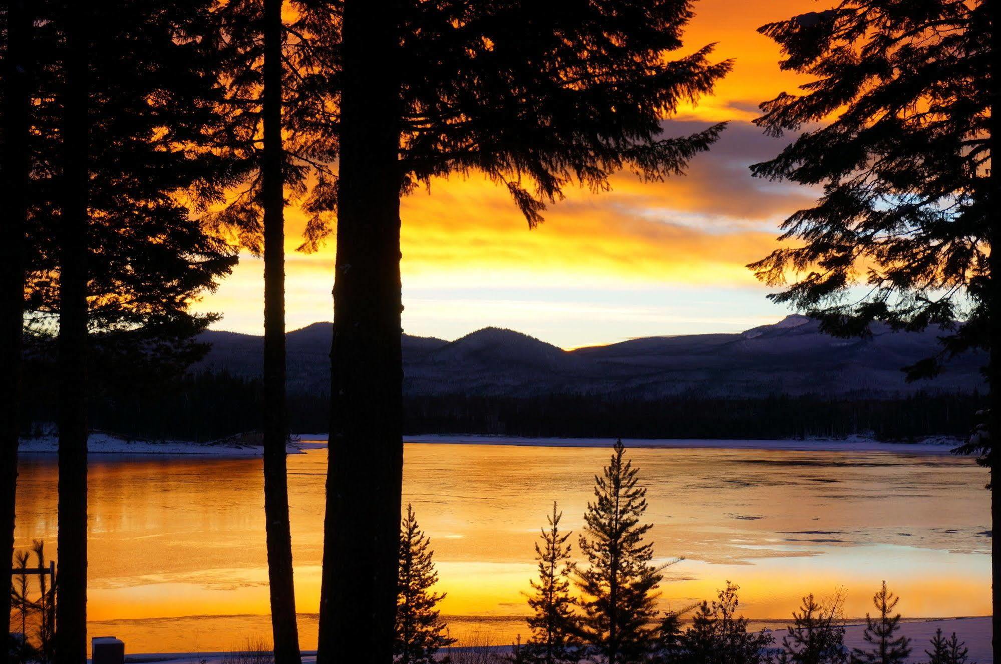 Lemolo Lake Resort Chemult Exteriér fotografie